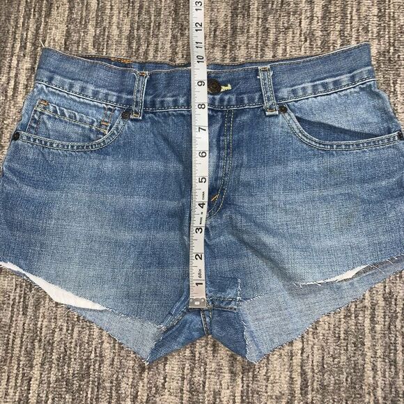 Vintage Levis 505 Women's 16 Regular Cut Off Distressed Jean Shorts Booty - Picture 6 of 8